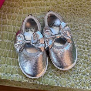 Baby shoes